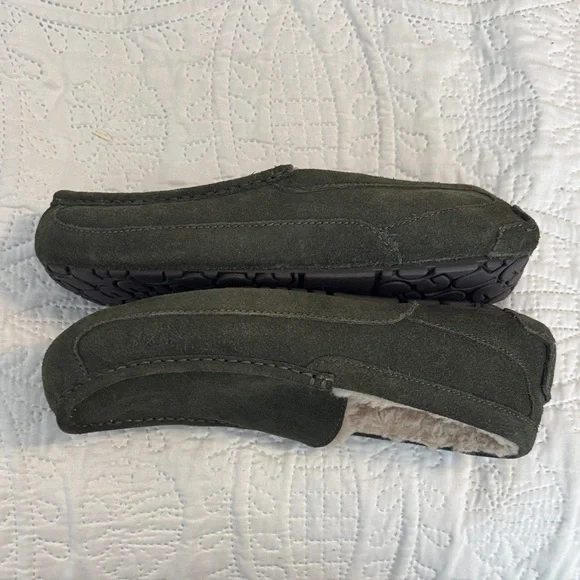 NEW UGG burnt Olive Suede men’s ASCOT Loafers size 11 - Picture 7 of 12
